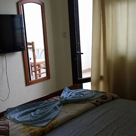 Ermano Otel