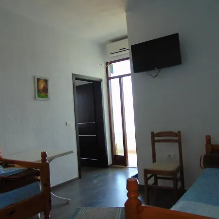 Ermano 3*